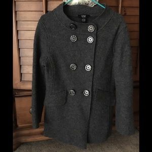 Double breasted oversized buttons coat